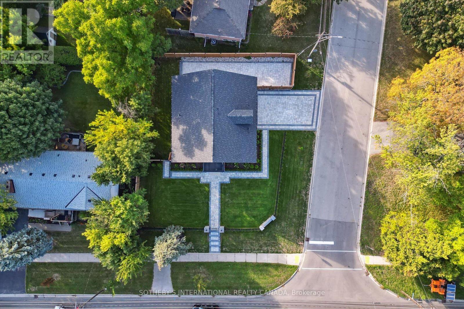 452 Rothesay Place, Burlington, Ontario  L7N 1N5 - Photo 43 - W12717686