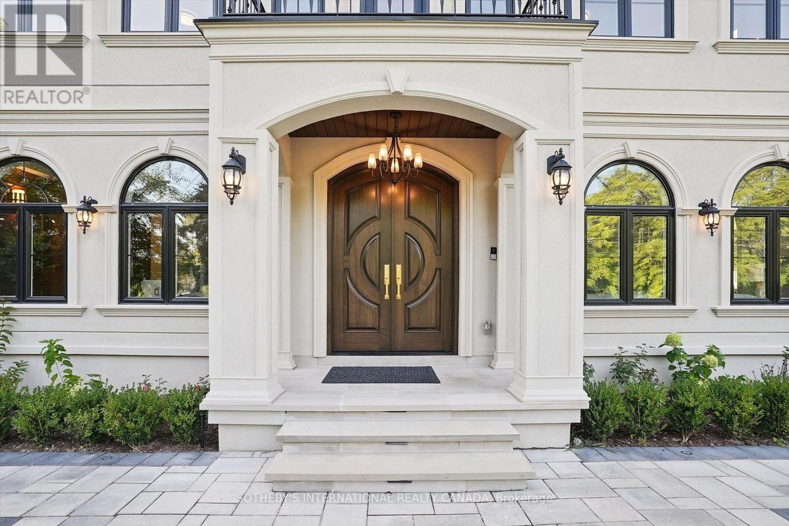 452 Rothesay Place, Burlington, Ontario  L7N 1N5 - Photo 5 - W12717686