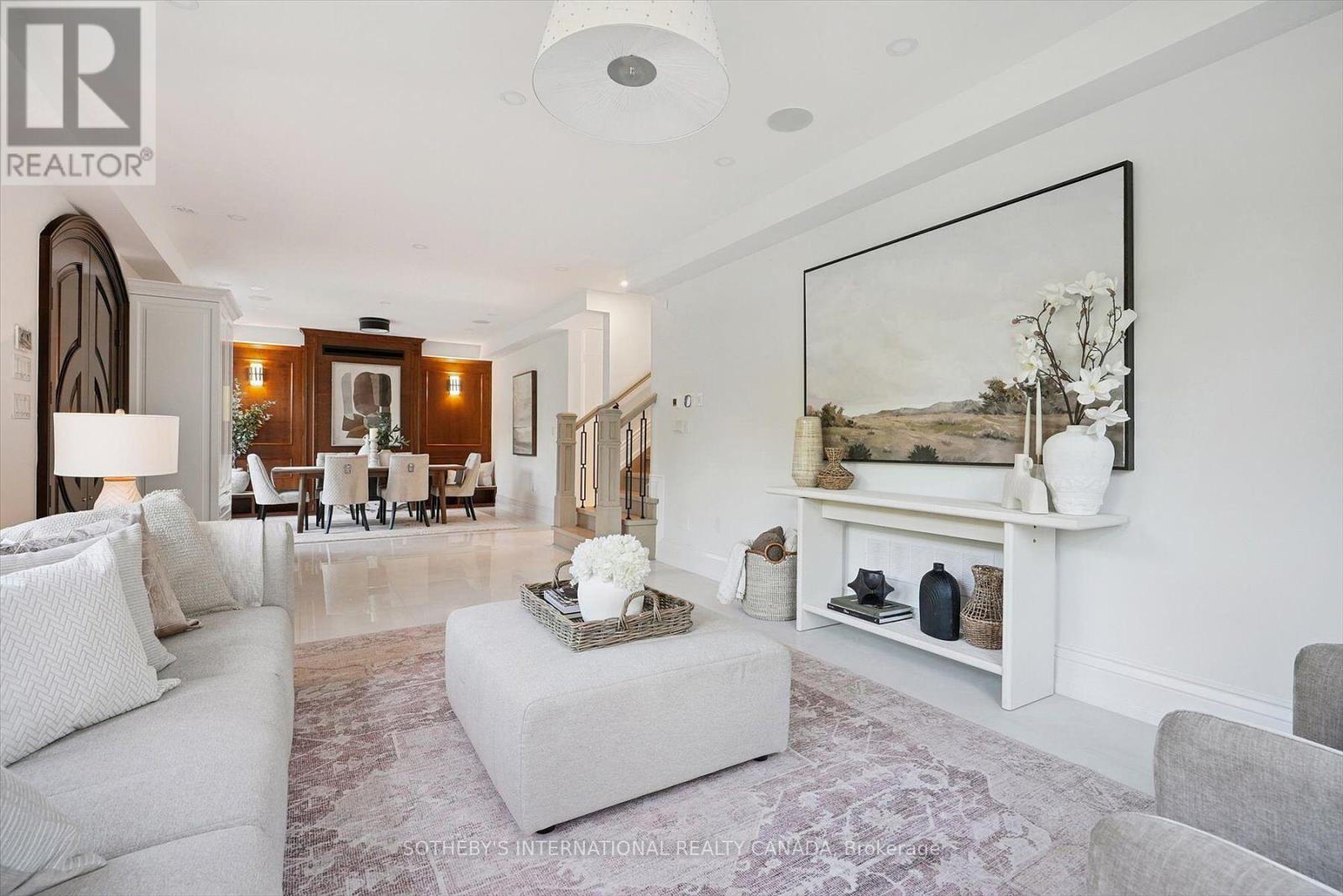 452 Rothesay Place, Burlington, Ontario  L7N 1N5 - Photo 8 - W12717686