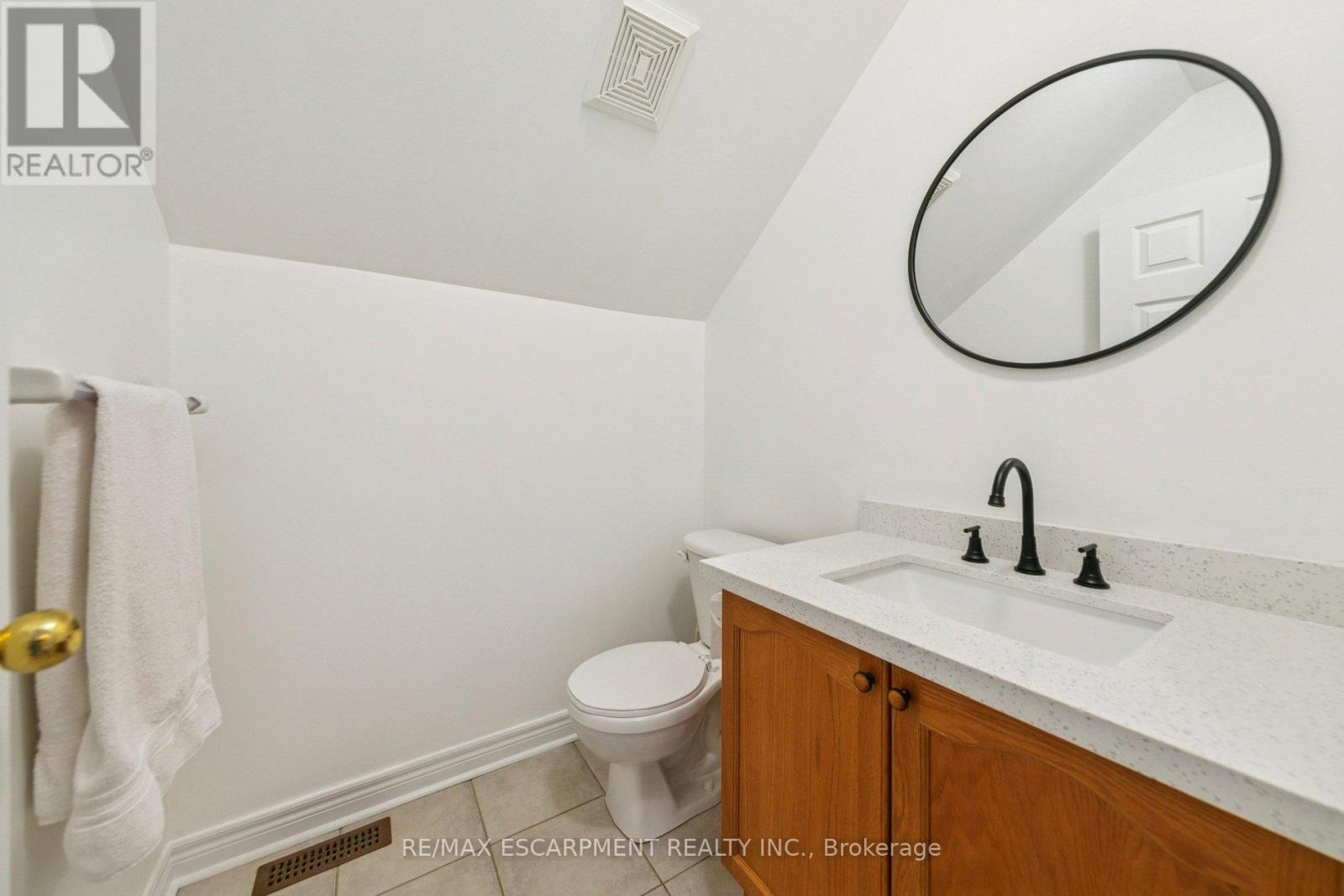 245 Centennial Forest Drive, Milton, Ontario  L9T 5W9 - Photo 31 - W12717746