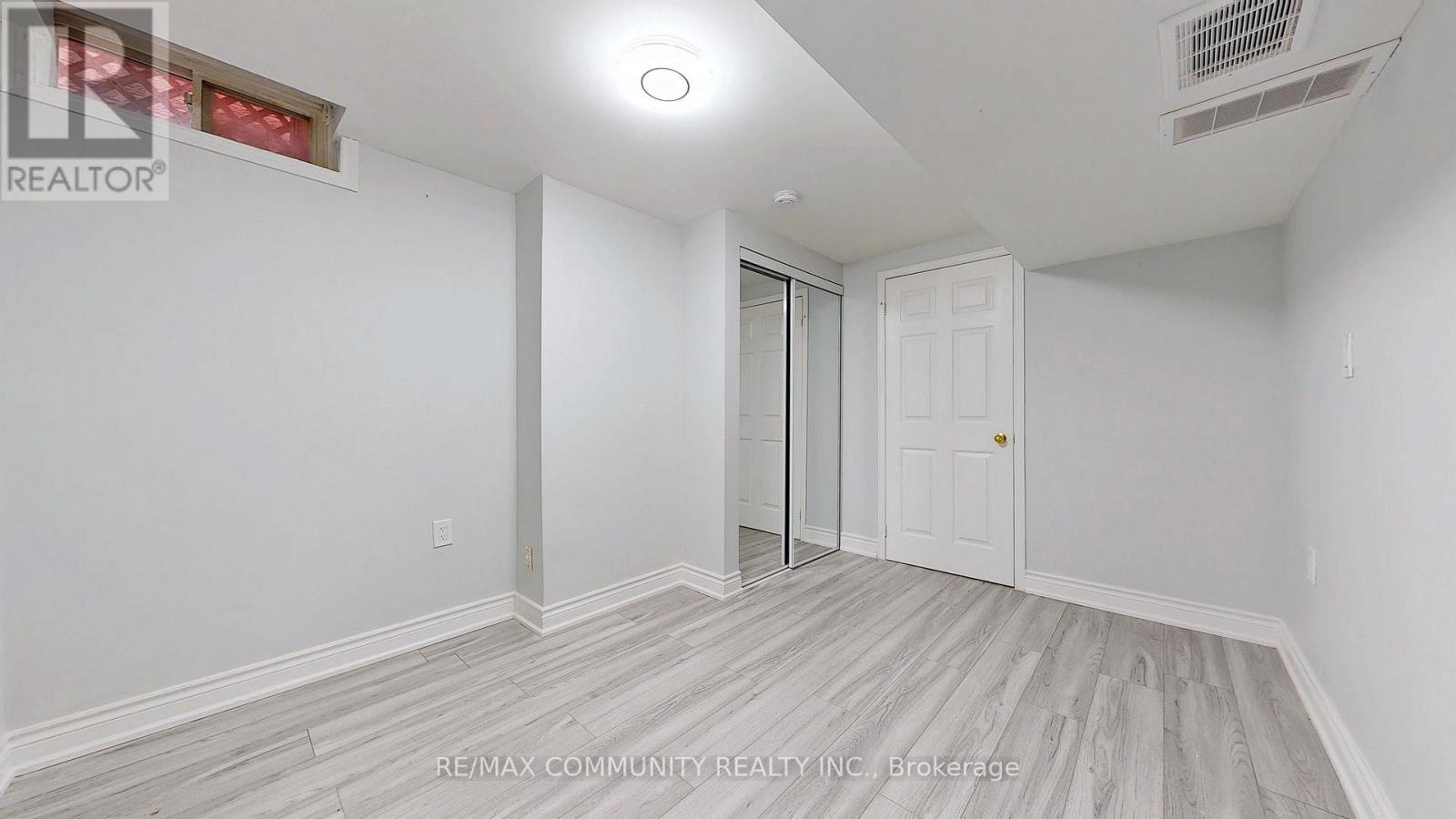 Bsmt - 491 Baggetta Crescent, Mississauga, Ontario  L5R 3G9 - Photo 34 - W12717754