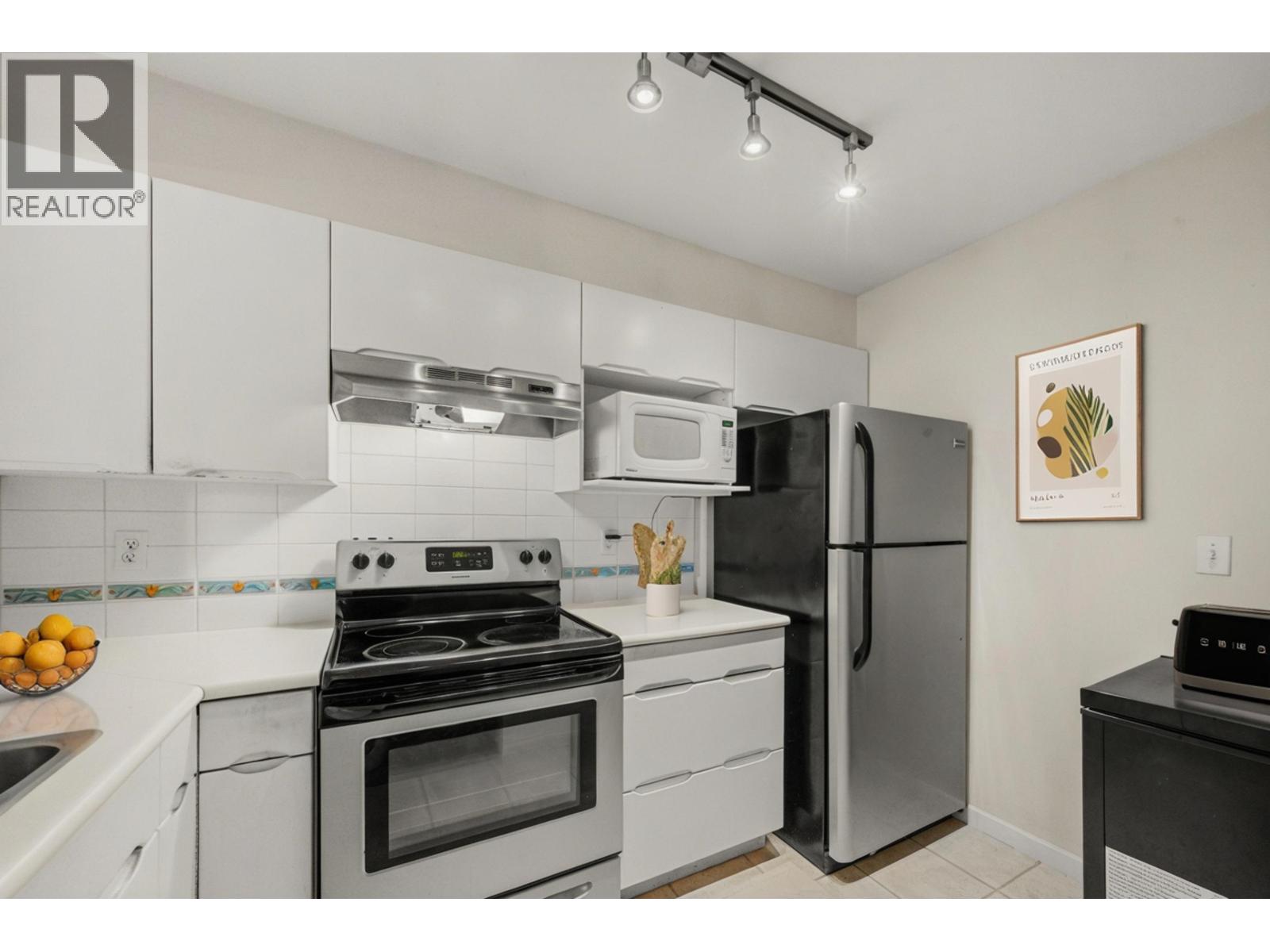 202 1333 W 7th Avenue, Vancouver, British Columbia  V6H 1B8 - Photo 9 - R3081008