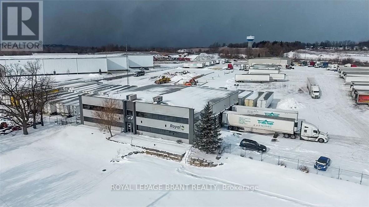 35 Sharp Road, Brantford, Ontario  N3T 5L8 - Photo 6 - X12717542