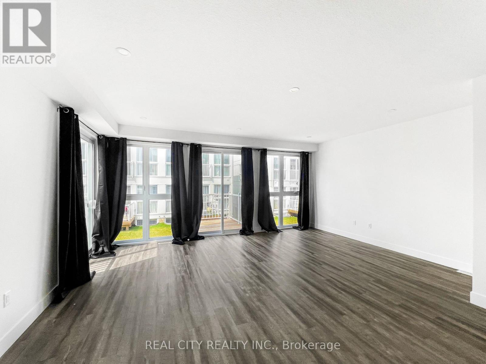 97 - 234 Edgevalley Road, London East, Ontario  N5V 0E4 - Photo 6 - X12717576