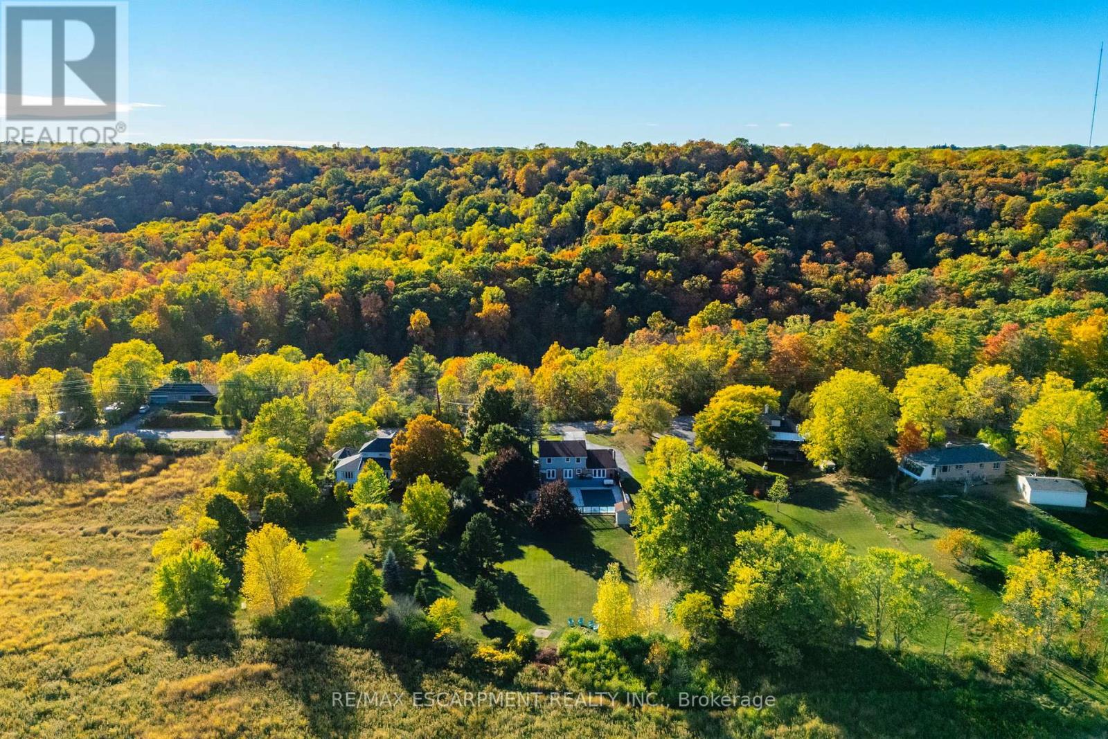 47 Valley Road, Hamilton, Ontario  L9H 5S4 - Photo 49 - X12717584