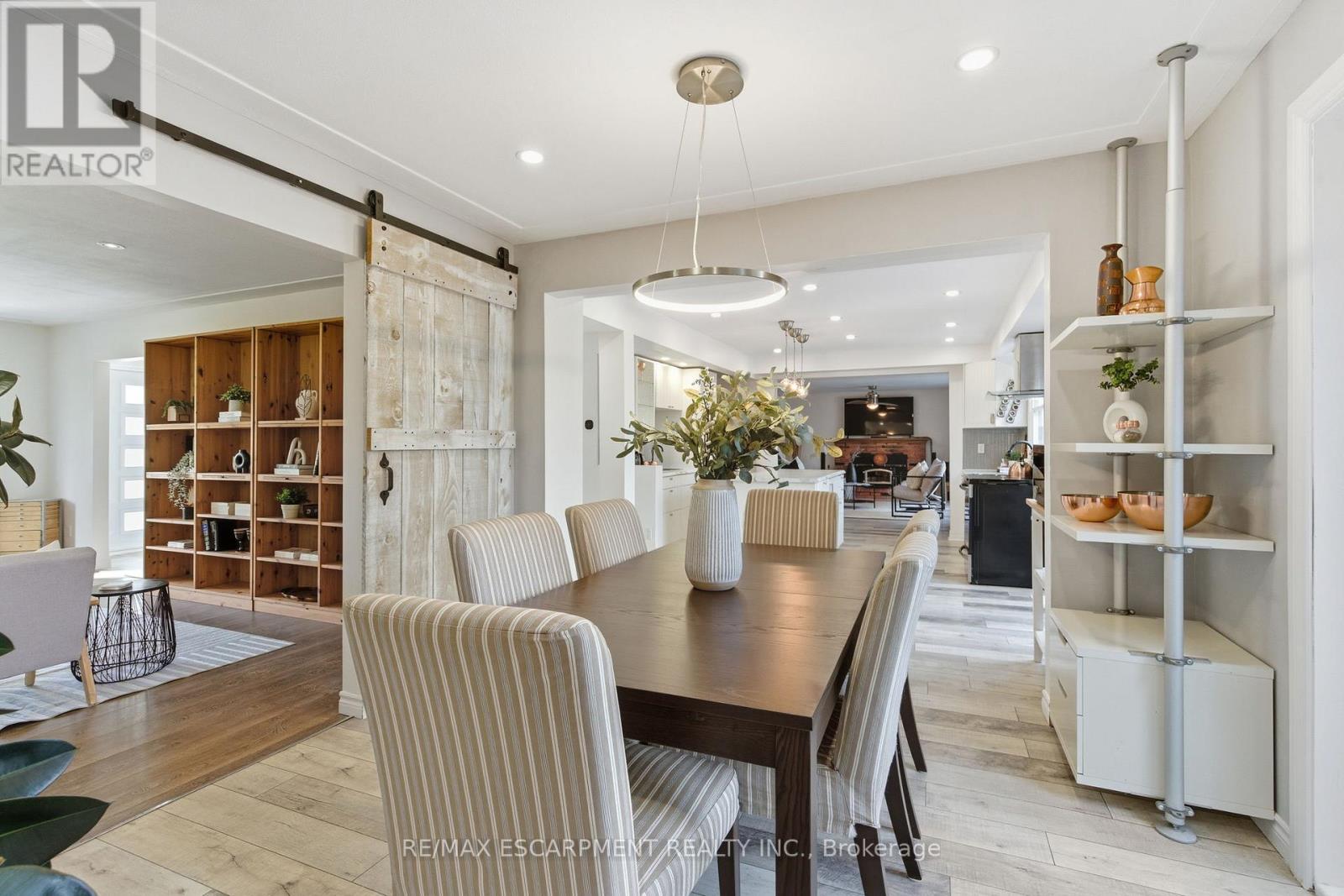 47 Valley Road, Hamilton, Ontario  L9H 5S4 - Photo 7 - X12717584