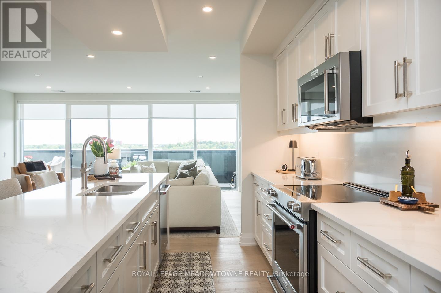 1301 - 71 Wyndham Street S, Guelph, Ontario  N1E 5R3 - Photo 6 - X12717728