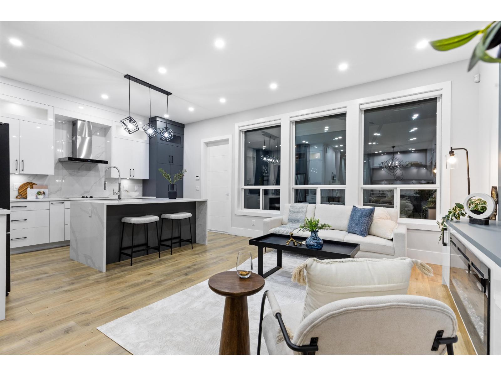 16717 15a Avenue, Surrey, British Columbia  V3S 9X7 - Photo 8 - R3081794