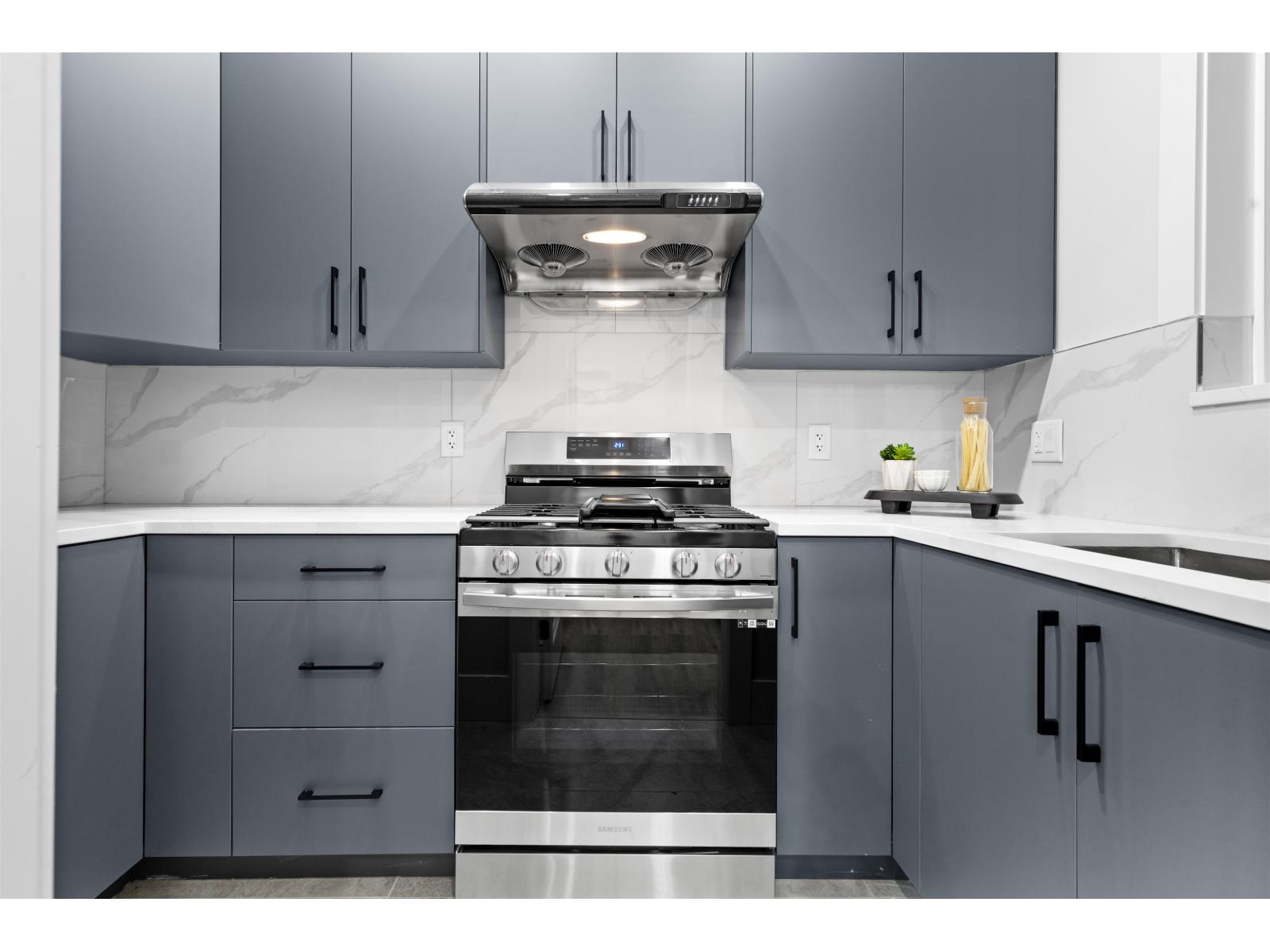 16717 15a Avenue, Surrey, British Columbia  V3S 9X7 - Photo 15 - R3081794