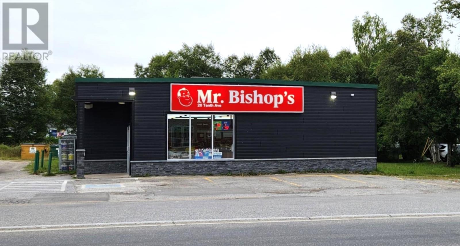 20 Tenth Avenue, Pasadena, Newfoundland & Labrador