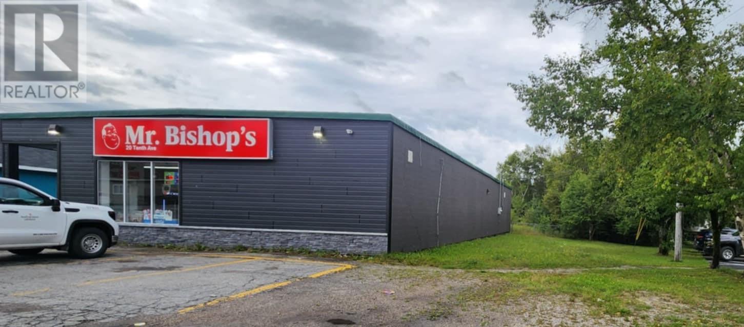 20 Tenth Avenue, Pasadena, Newfoundland & Labrador  A0L 1K0 - Photo 2 - 1293982