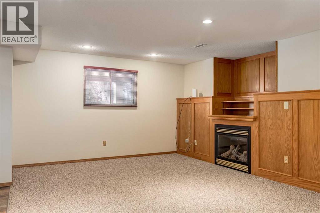 3 Hawkcliff Way Nw, Calgary, Alberta  T3G 2R8 - Photo 25 - A2279062