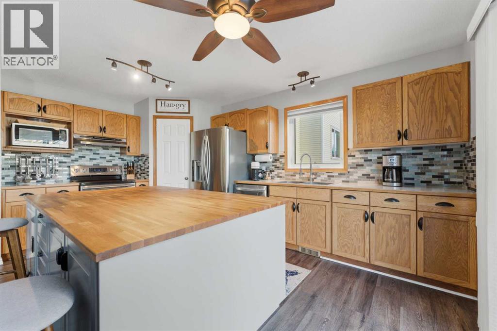 175 Macewan Park Circle Nw, Calgary, Alberta  T3K 4A2 - Photo 14 - A2279529