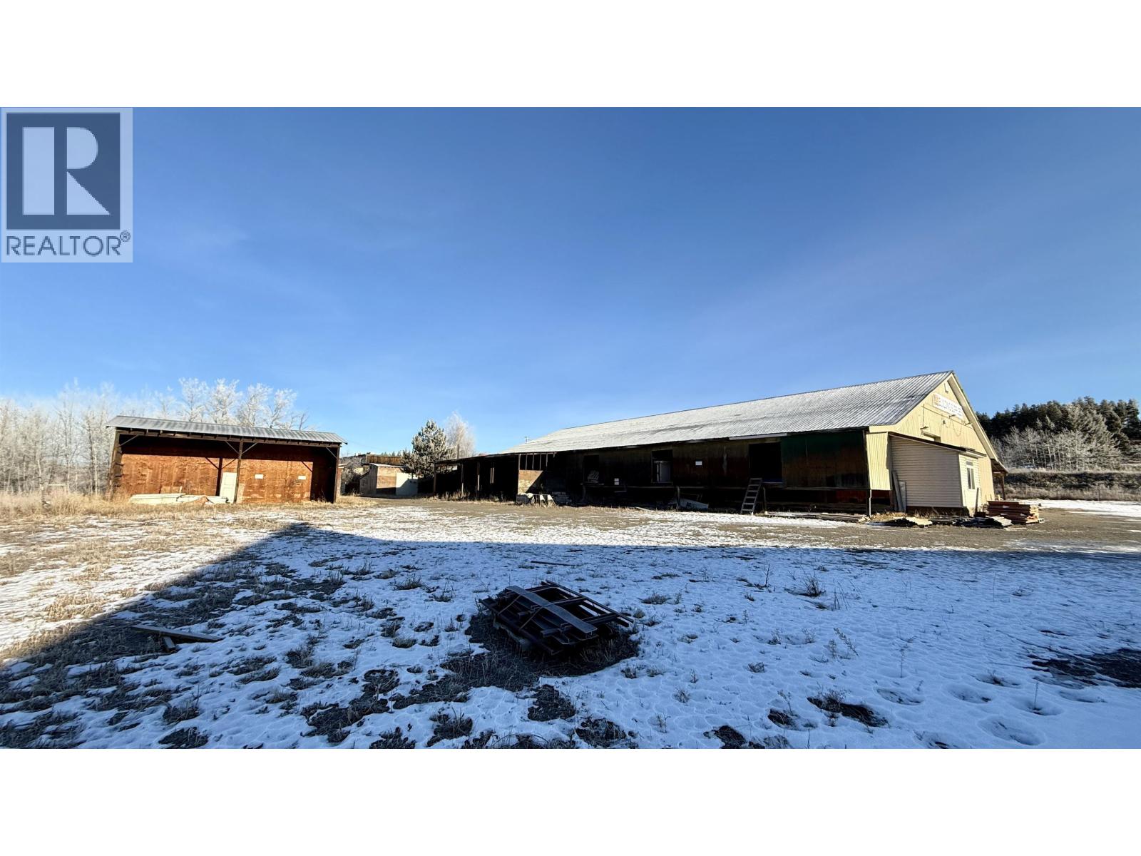 4945 Easzee Drive, 108 Mile Ranch, British Columbia  V0K 2Z0 - Photo 15 - C8075364