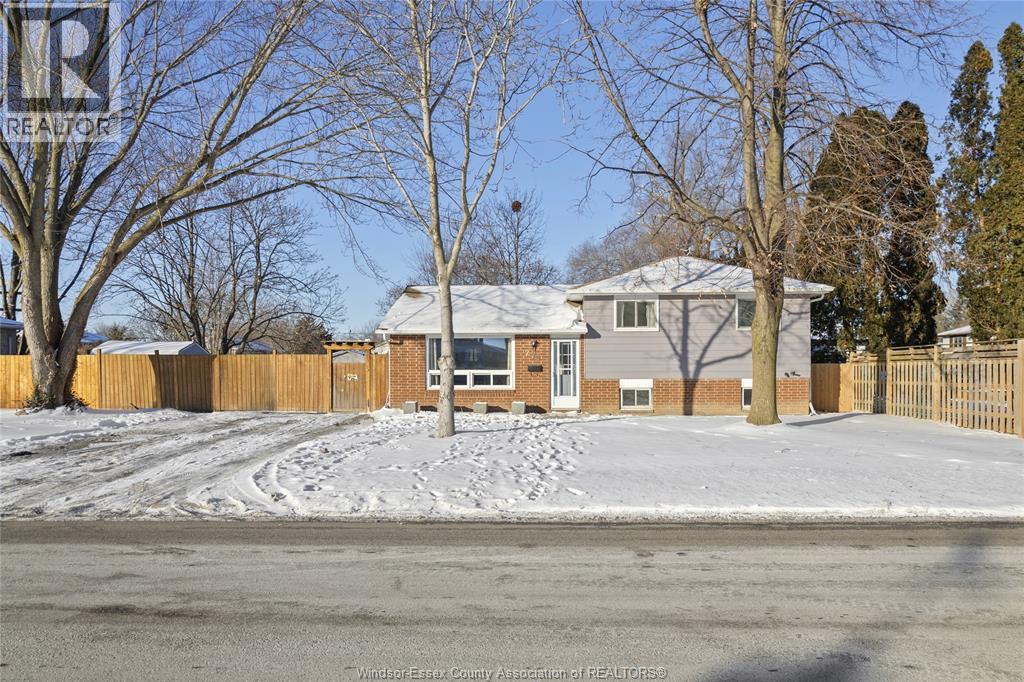 MLS# 26001633: 279 Pacific AVENUE, Amherstburg, Canada