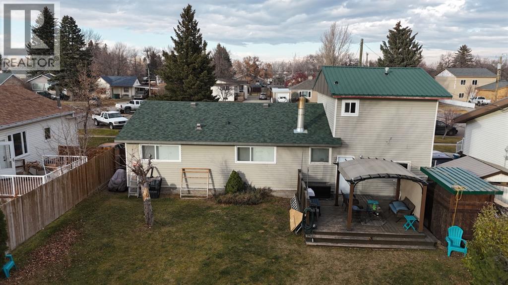 36 W Harker Avenue, Magrath, Alberta  T0K 1J0 - Photo 20 - A2280422