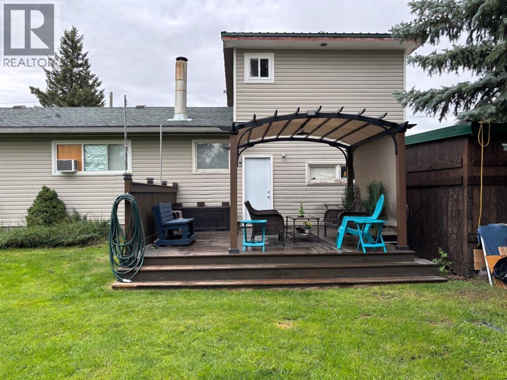 36 W Harker Avenue, Magrath, Alberta  T0K 1J0 - Photo 22 - A2280422