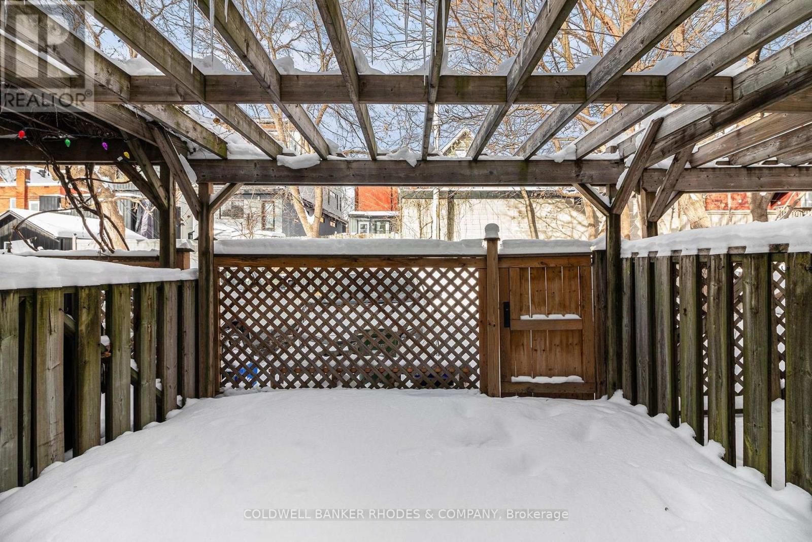 129 Elm Street, Ottawa, Ontario  K1R 6N4 - Photo 4 - X12543366