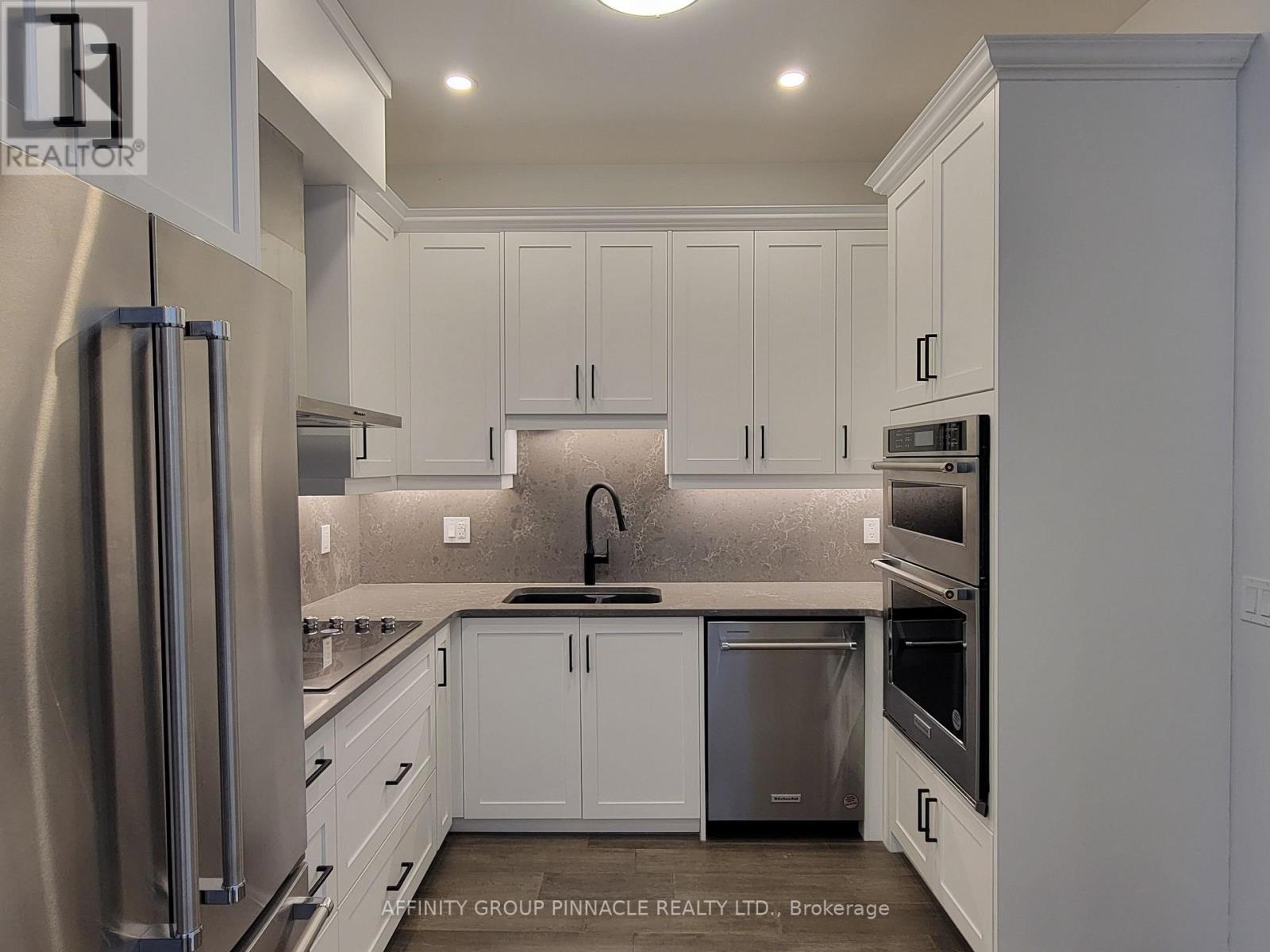 201 - 99 Louisa Street, Kawartha Lakes, Ontario  K0M 1N0 - Photo 9 - X12717778