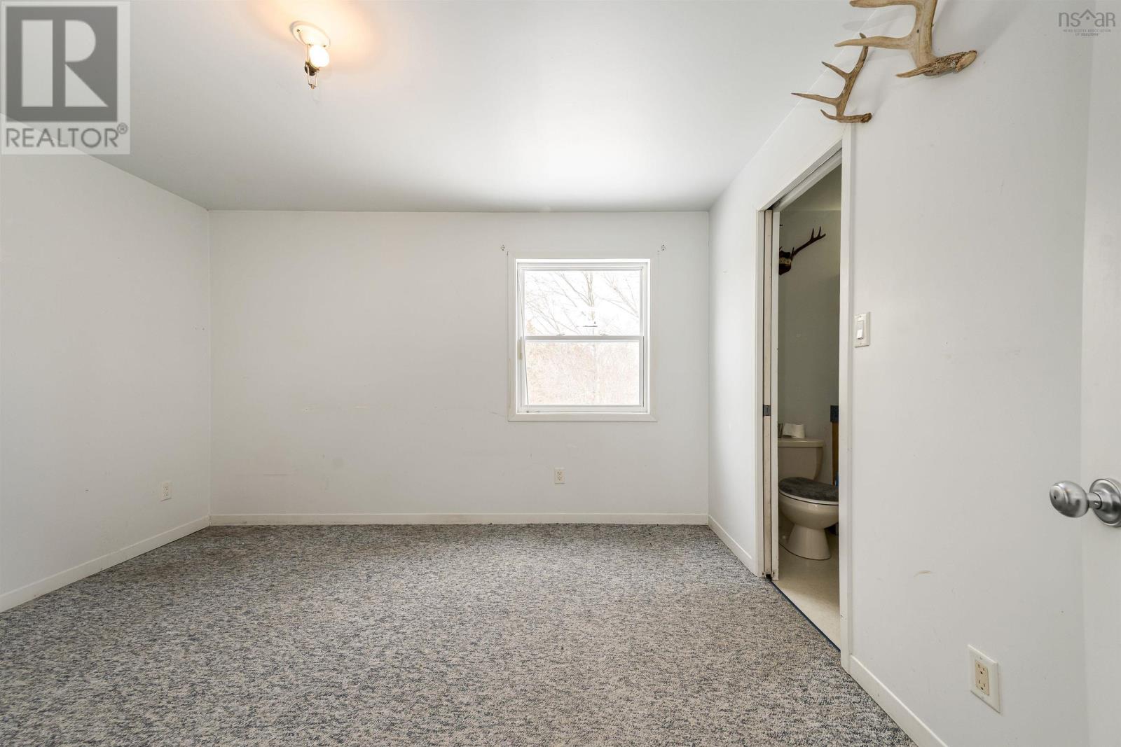 70 Hurricane Lane, Eastern Passage, Nova Scotia  B3G 1S3 - Photo 37 - 202601254