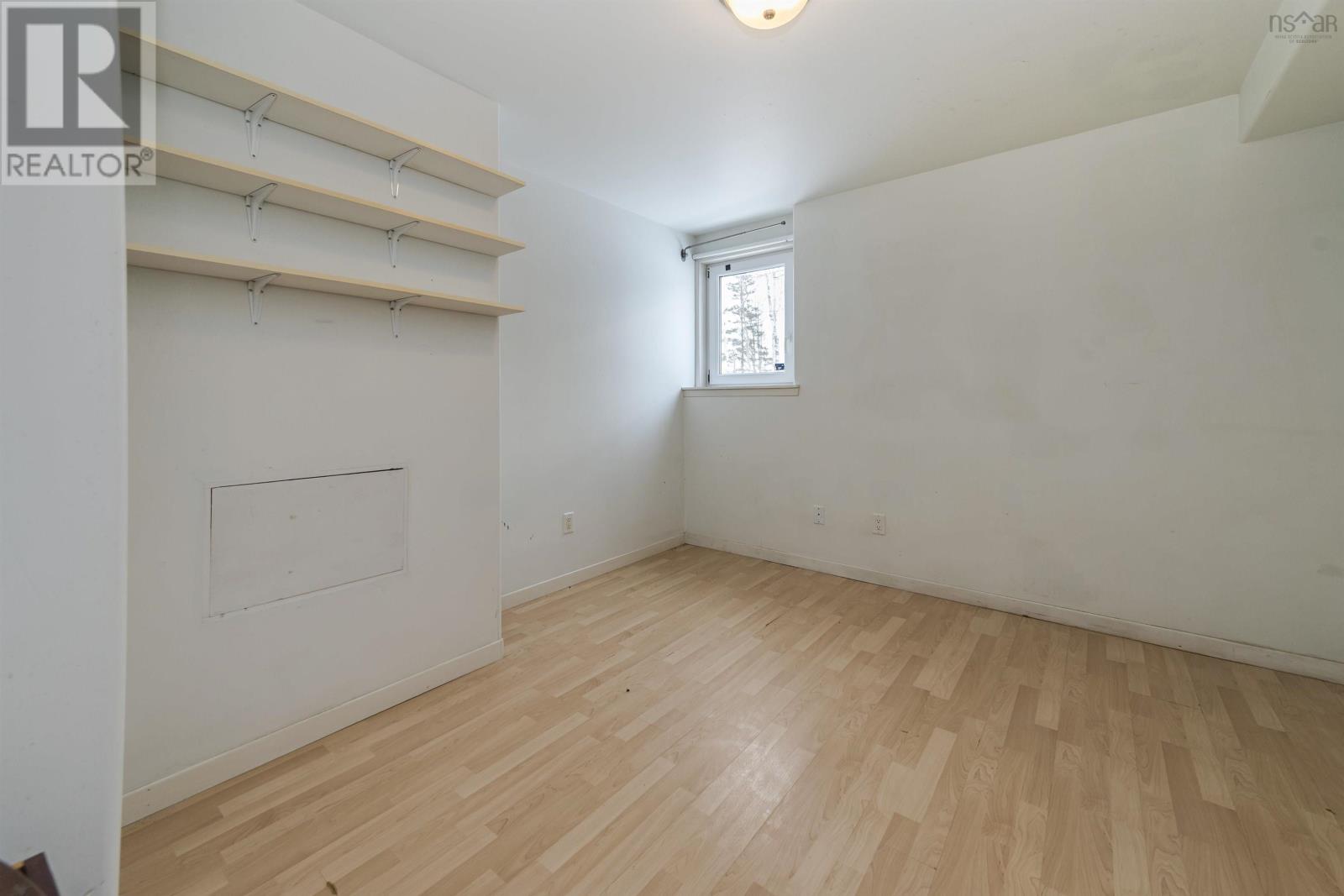 70 Hurricane Lane, Eastern Passage, Nova Scotia  B3G 1S3 - Photo 45 - 202601254