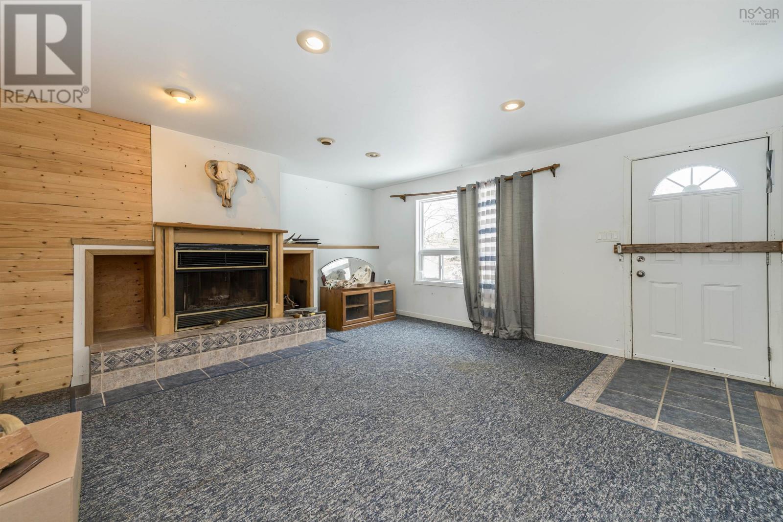 70 Hurricane Lane, Eastern Passage, Nova Scotia  B3G 1S3 - Photo 35 - 202601254