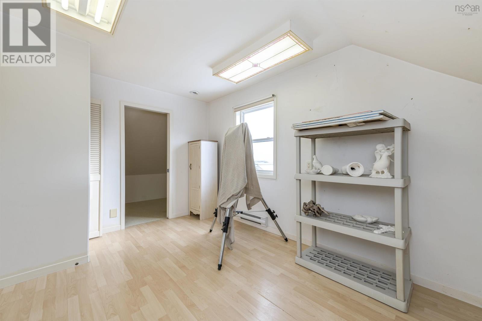 70 Hurricane Lane, Eastern Passage, Nova Scotia  B3G 1S3 - Photo 31 - 202601254