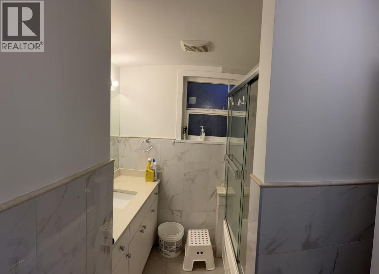 3161 E 15th Avenue, Vancouver, British Columbia V5M 2L1 - Photo 3 - R3079326