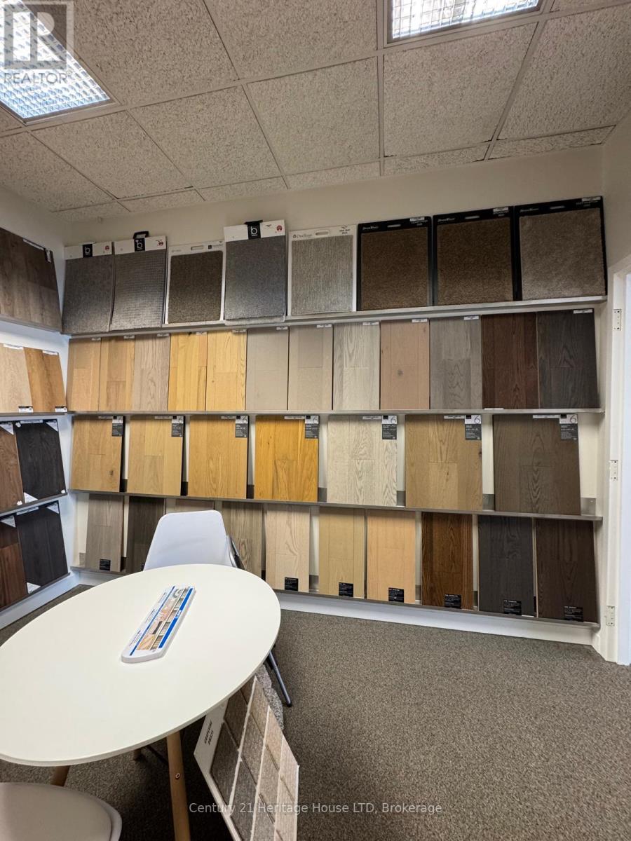 801 Burwell Street, Fort Erie, Ontario  L2A 0E3 - Photo 10 - X12713724