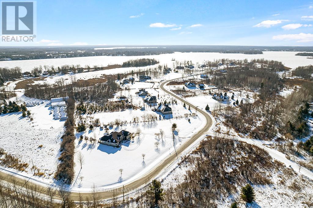 556 West Point Drive, Drummond/north Elmsley, Ontario  K7H 3C7 - Photo 6 - X12717772