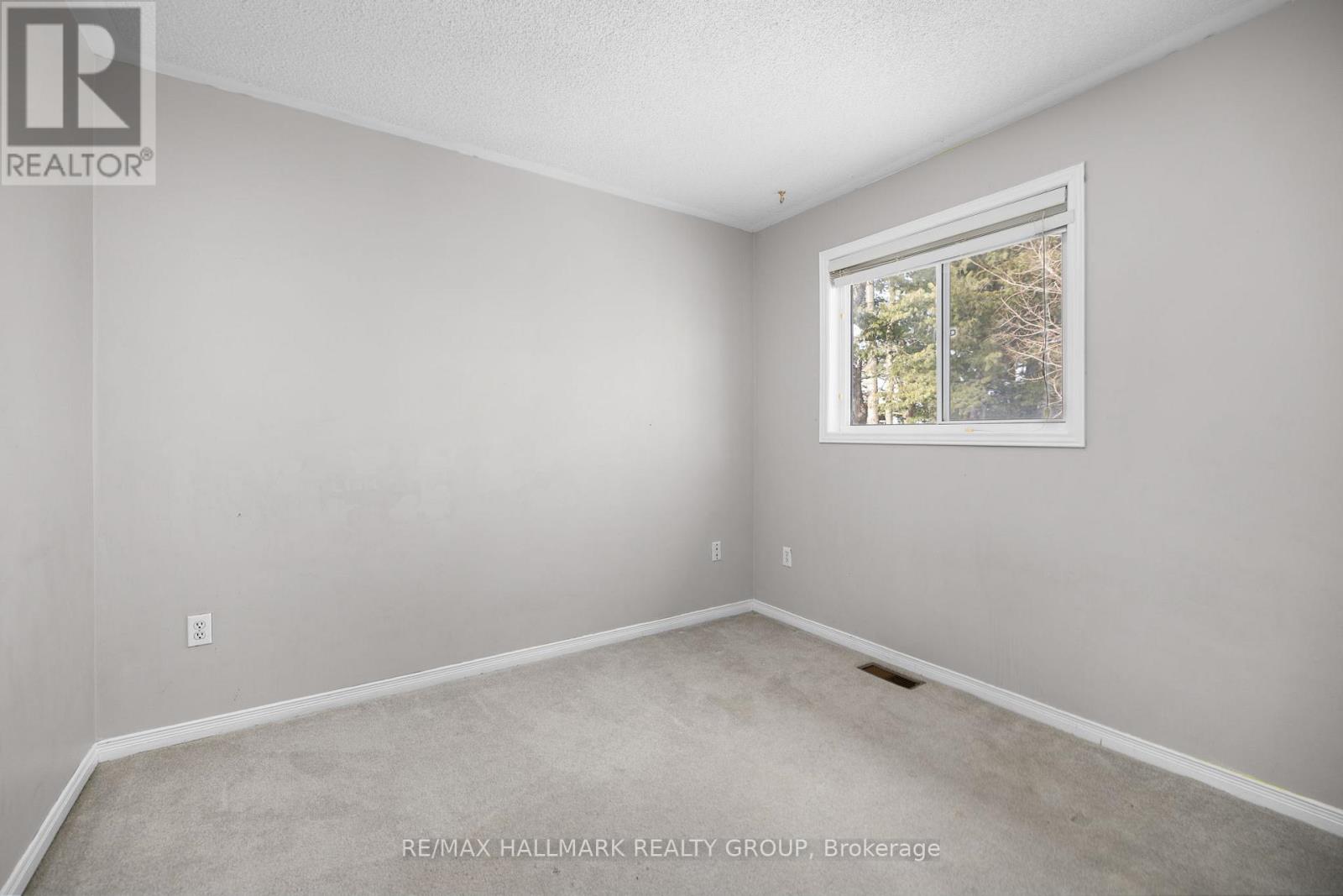 60 Ipswich Terrace, Ottawa, Ontario  K2K 2R3 - Photo 24 - X12717842