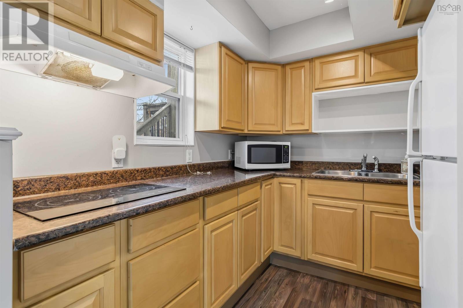 35 Mcfatridge Road, Halifax, Nova Scotia  B3N 2R2 - Photo 29 - 202601256