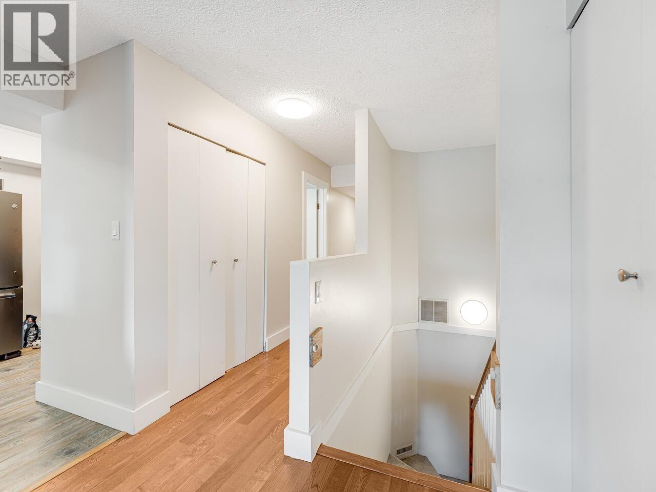 1039 Old Lillooet Road, North Vancouver, British Columbia  V7J 3H6 - Photo 8 - R3081822