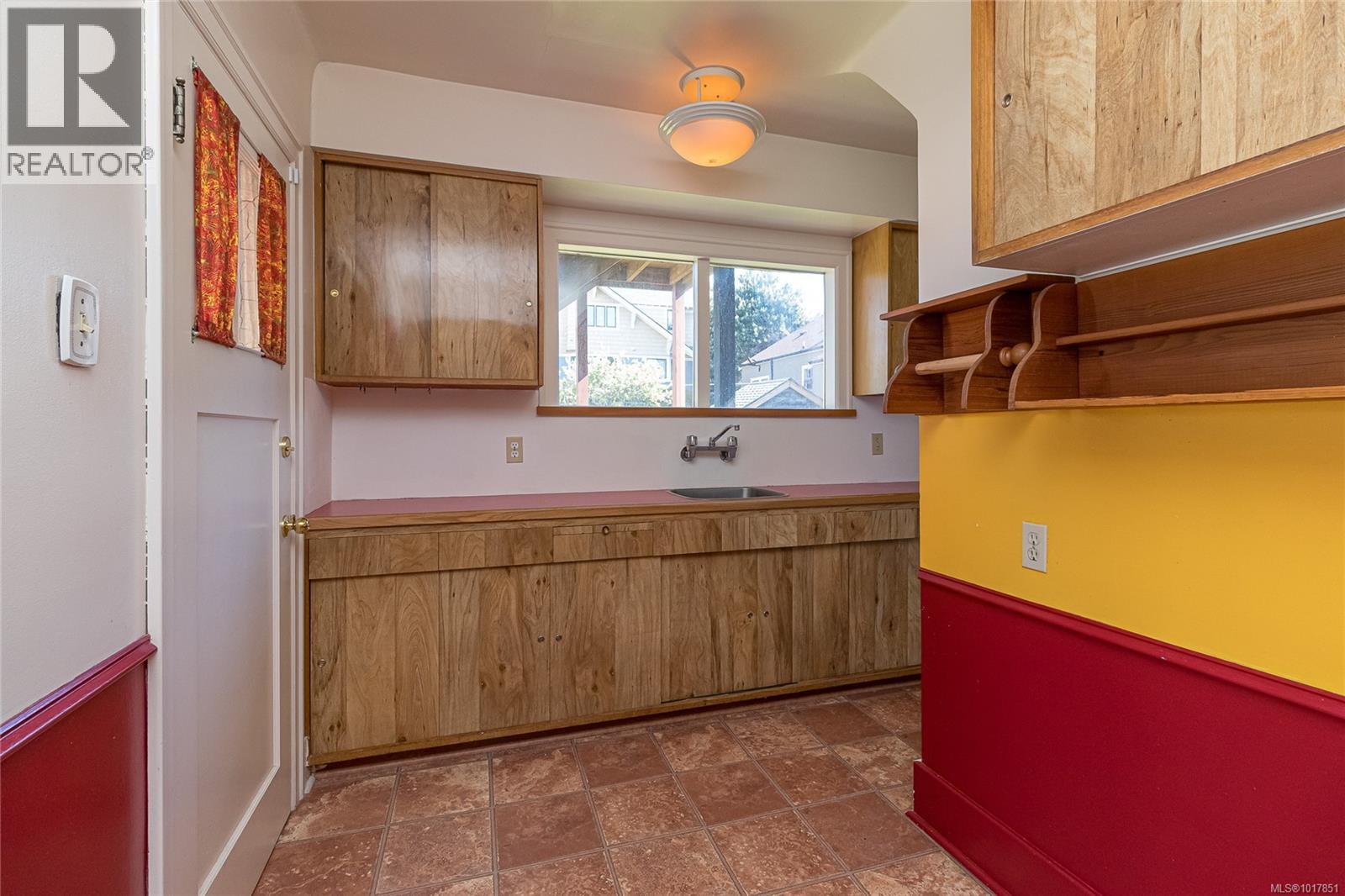 690 Dallas Rd, Victoria, British Columbia  V8V 1B7 - Photo 23 - 1017851