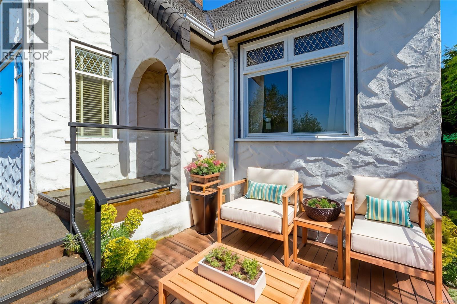 690 Dallas Rd, Victoria, British Columbia  V8V 1B7 - Photo 49 - 1017851