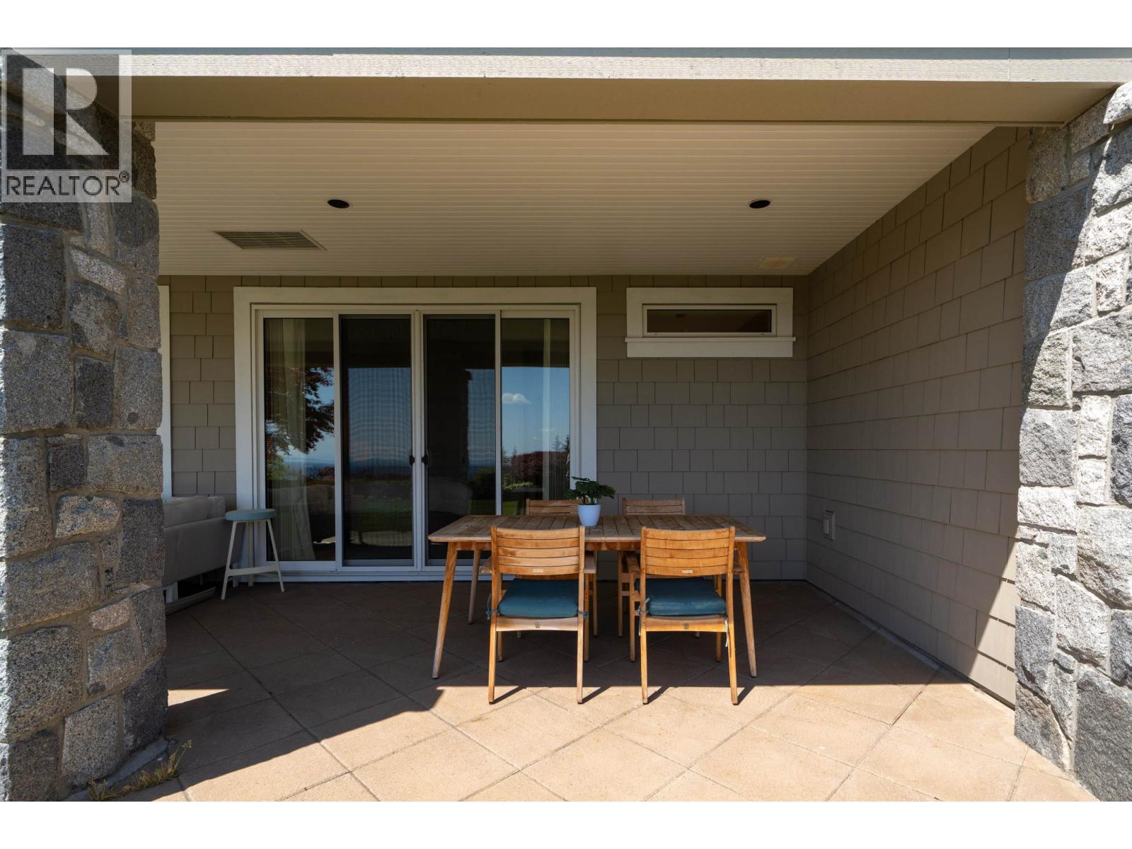 2356 Kadlec Court, West Vancouver, British Columbia  V7S 3K3 - Photo 37 - R3081807