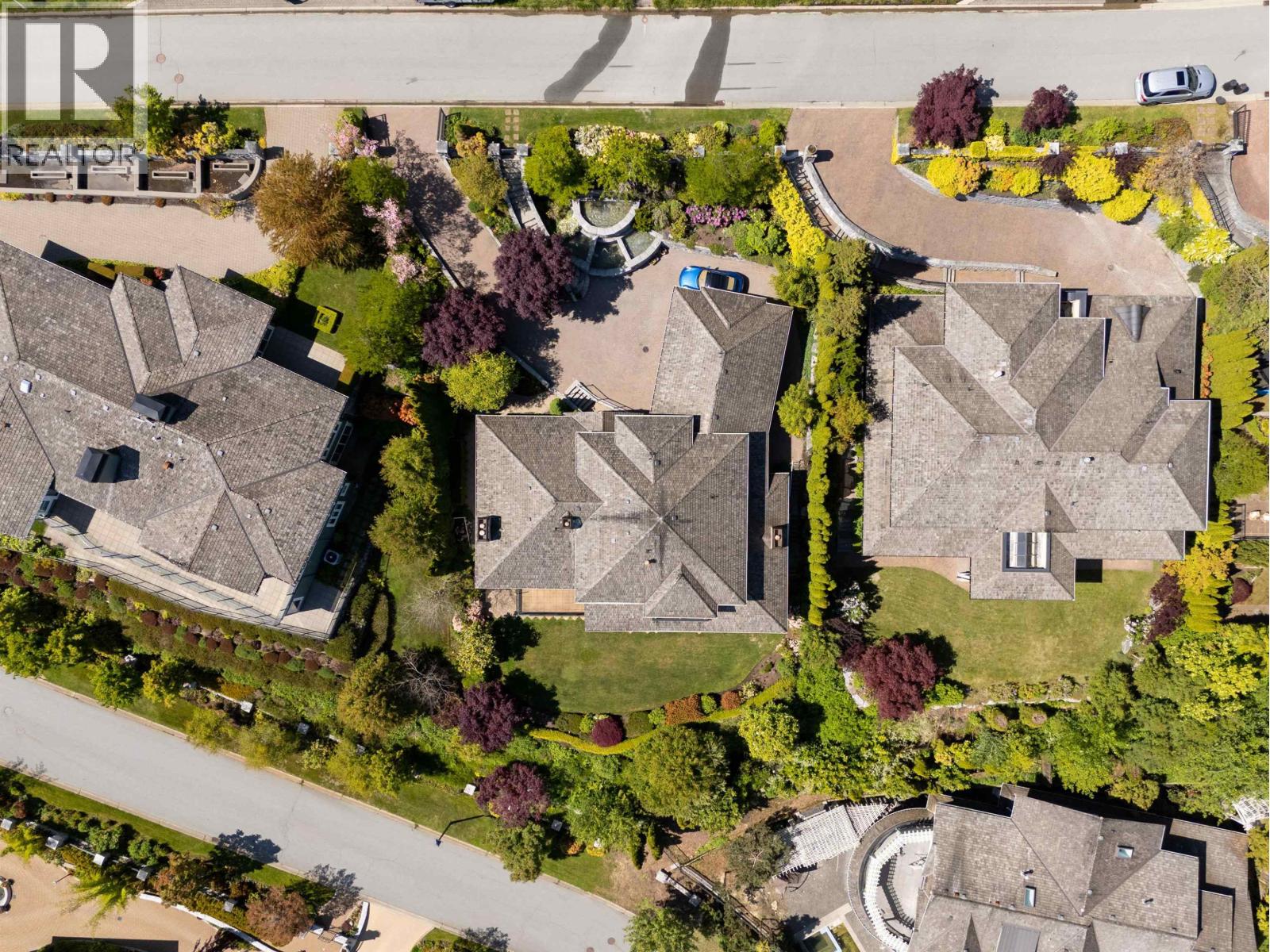 2356 Kadlec Court, West Vancouver, British Columbia  V7S 3K3 - Photo 5 - R3081807