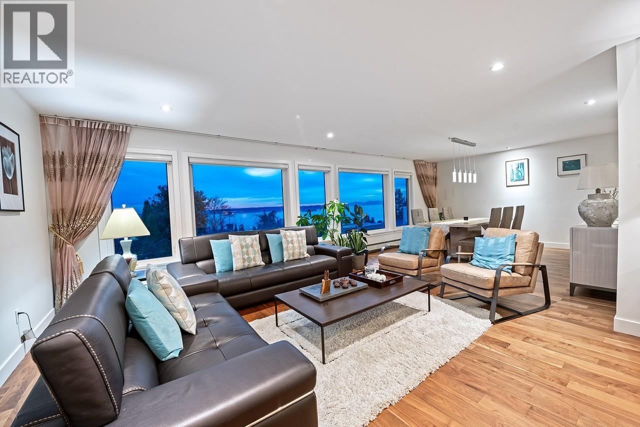 2272 Nelson Avenue, West Vancouver, British Columbia  V7V 2P8 - Photo 5 - R3081829