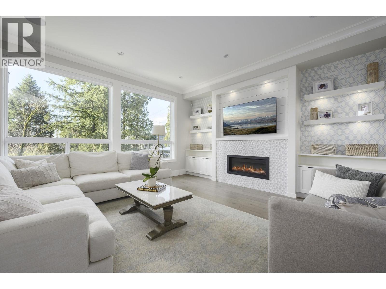 702 Robinson Street, Coquitlam, British Columbia  V3J 2W9 - Photo 7 - R3081841