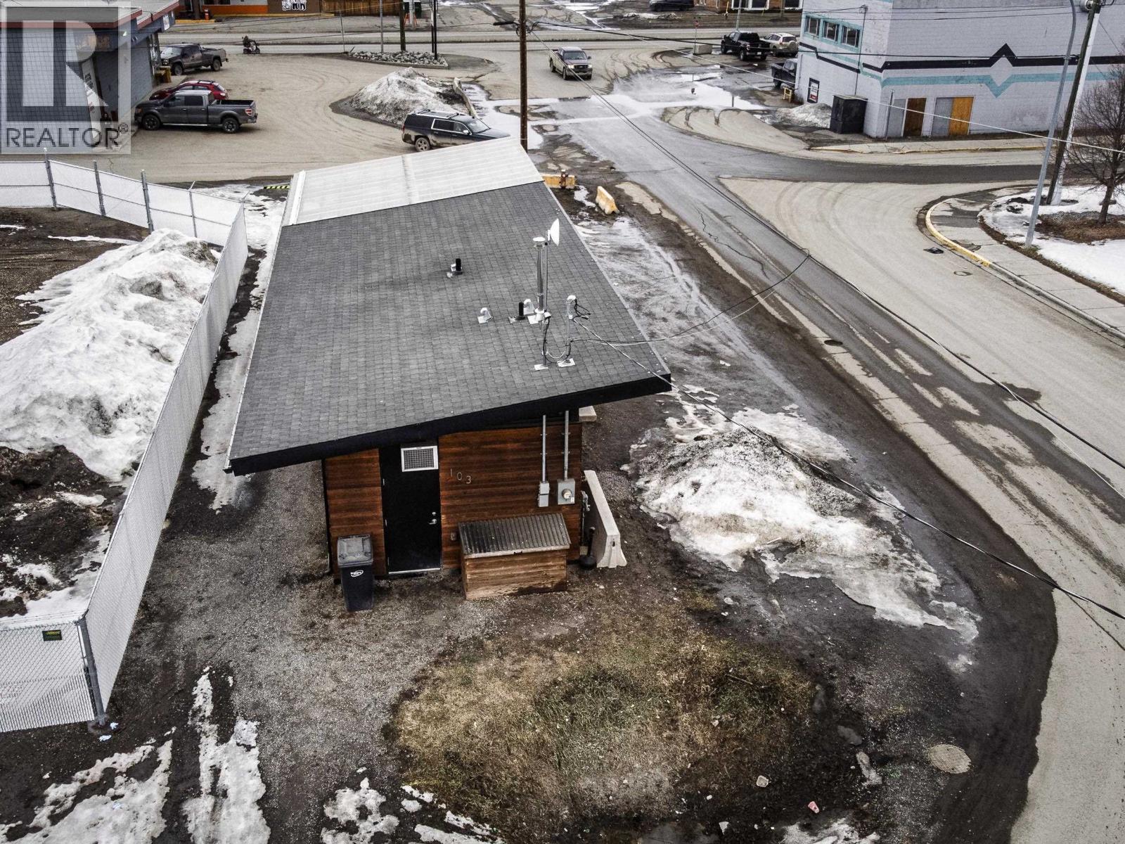 103 W 2nd Street, Vanderhoof, British Columbia  V0J 3A0 - Photo 3 - C8075357