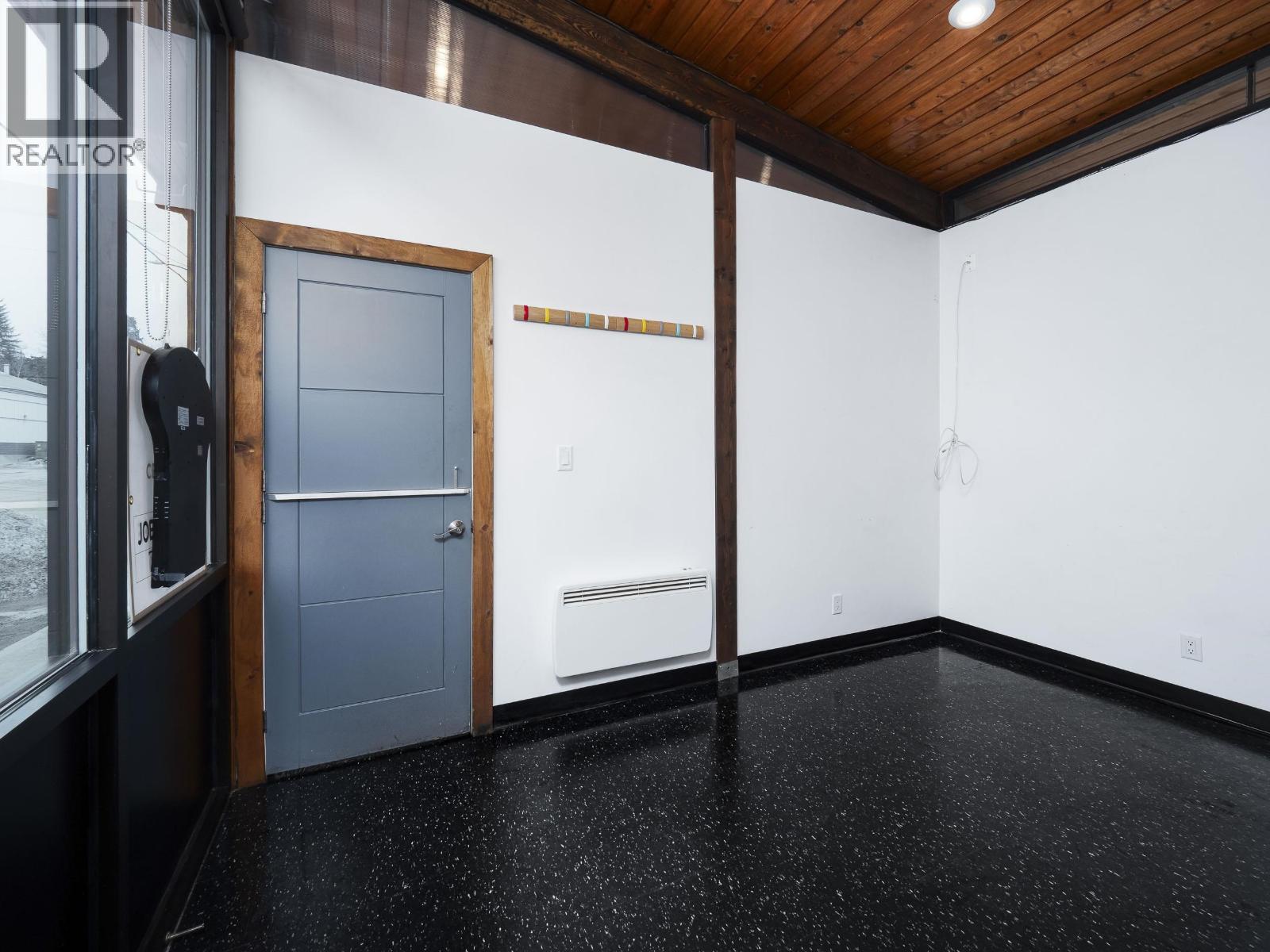 103 W 2nd Street, Vanderhoof, British Columbia  V0J 3A0 - Photo 12 - C8075357