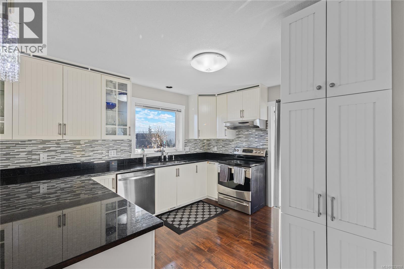 564 Steenbuck Dr, Campbell River, British Columbia  V9W 7R5 - Photo 4 - 1023859