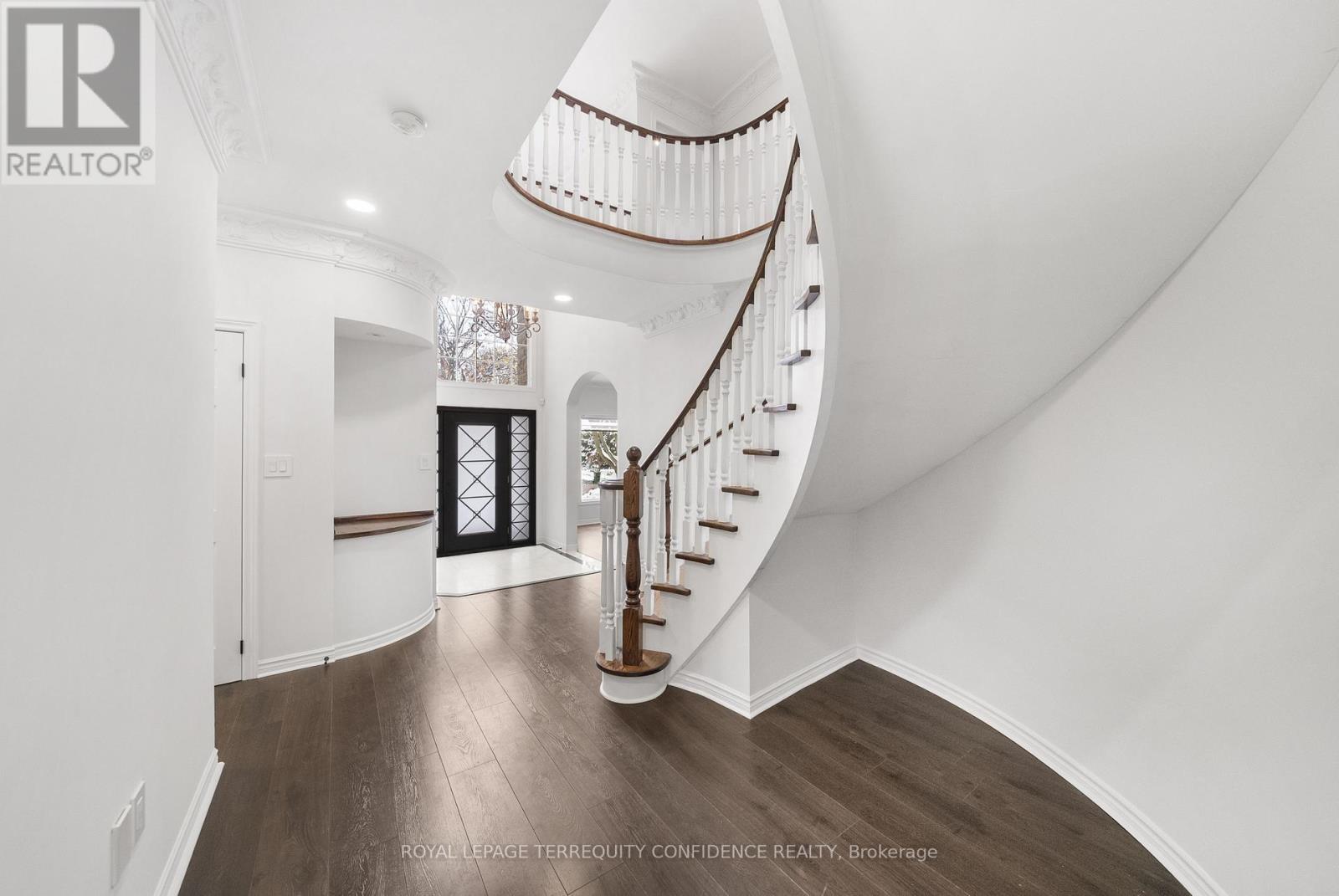 366 Hounslow Avenue, Toronto, Ontario  M2R 1H6 - Photo 2 - C12717806