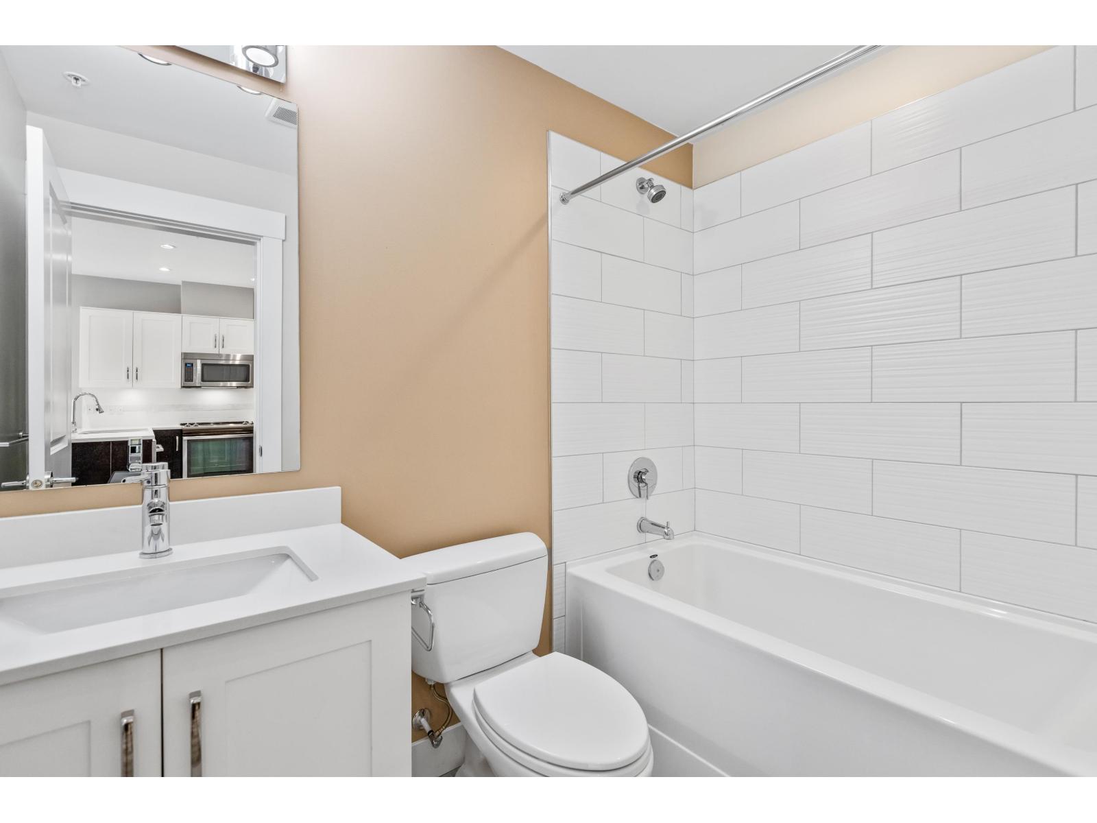 219 20728 Willoughby Town Centre Drive, Langley, British Columbia  V2Y 0P3 - Photo 21 - R3045700