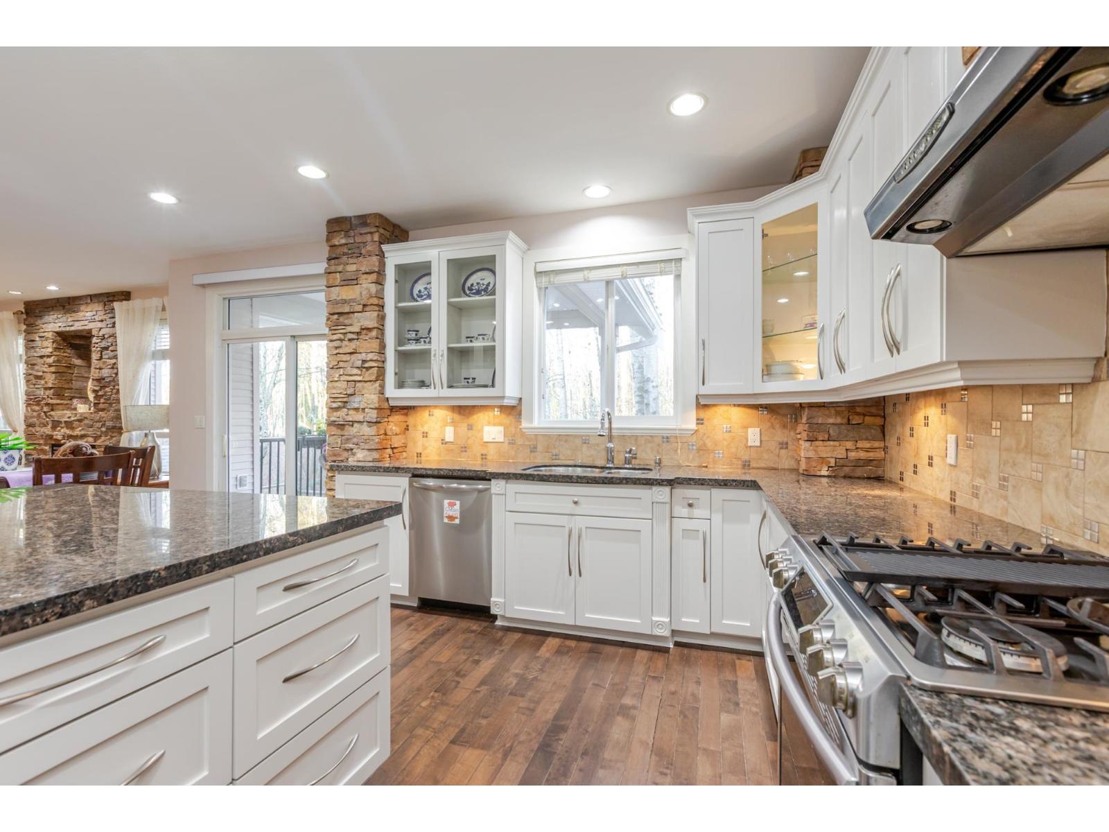 20061 74th Avenue, Langley, British Columbia  V2Y 3G6 - Photo 5 - R3080993