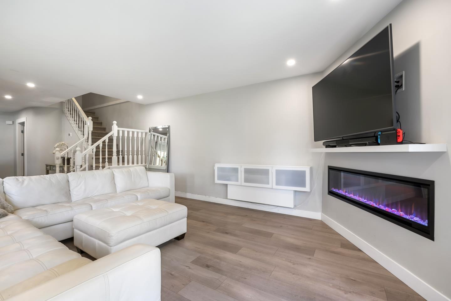 140 15988 83 Avenue, Surrey, British Columbia  V4N 0P9 - Photo 10 - R3081773