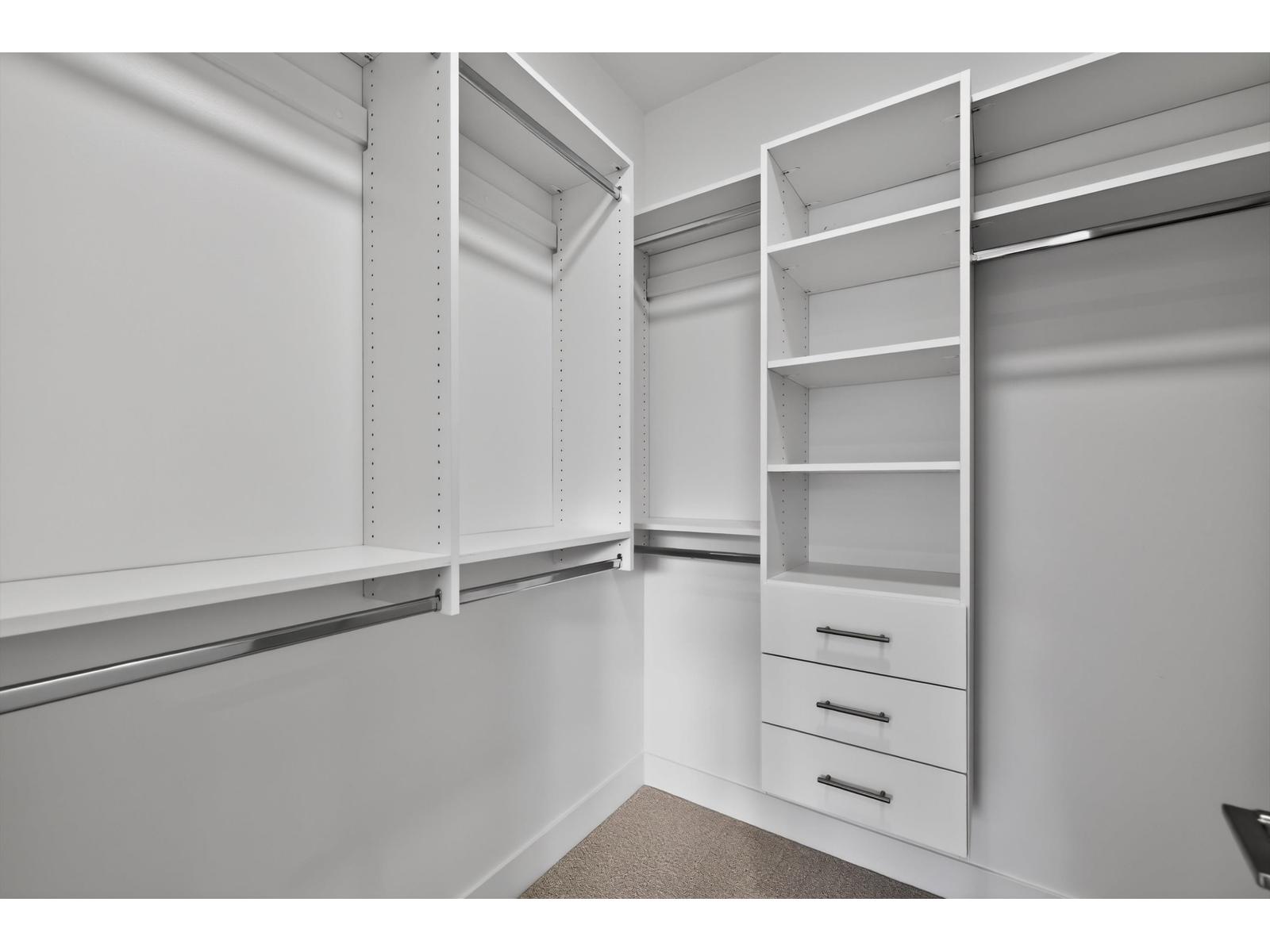 17126 1 Avenue, Surrey, British Columbia  V3Z 9R2 - Photo 8 - R3081514