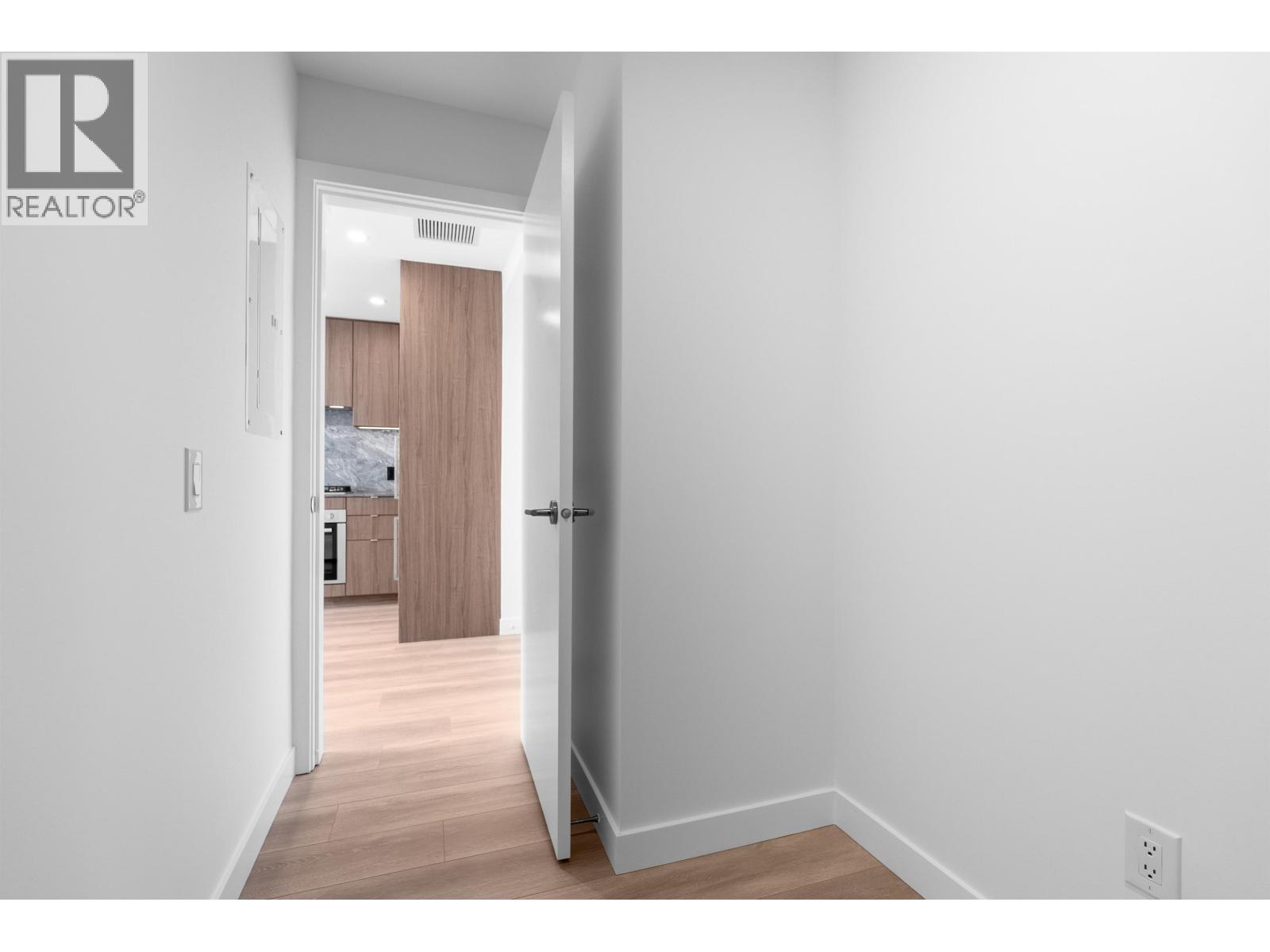 2203 626 Claremont Street, Coquitlam, British Columbia  V3J 0T1 - Photo 21 - R3081300