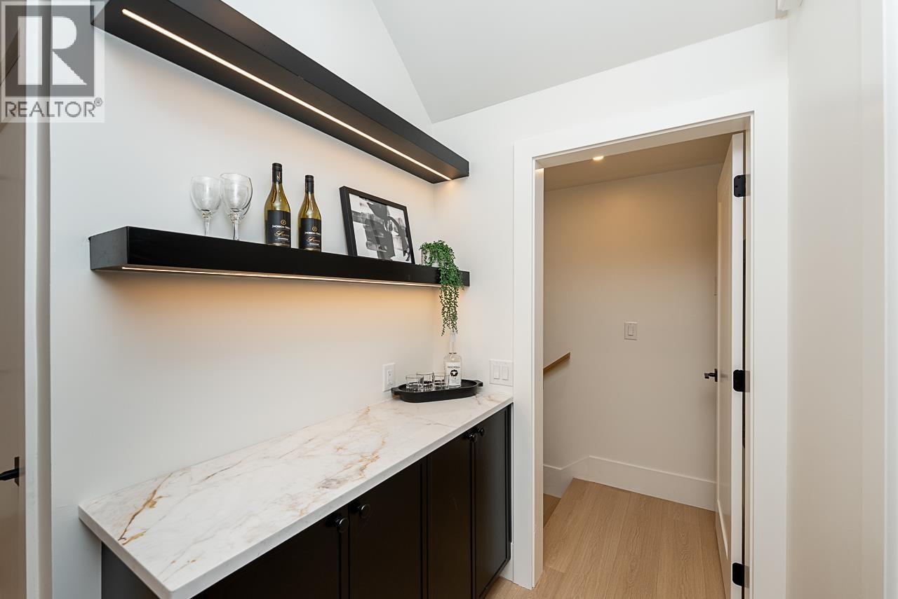 101 646 Girard Avenue, Coquitlam, British Columbia  V3K 1S8 - Photo 13 - R3081511