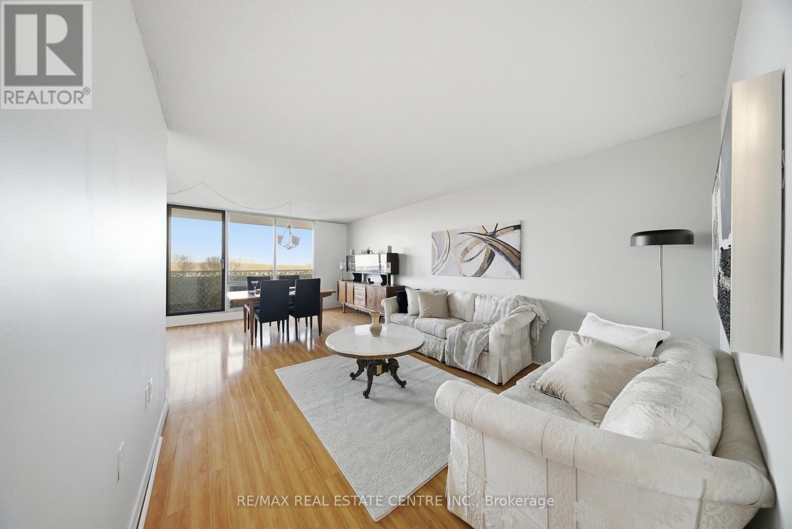 602 - 2055 Upper Middle Road, Burlington, Ontario  L7P 3P4 - Photo 4 - W12641982